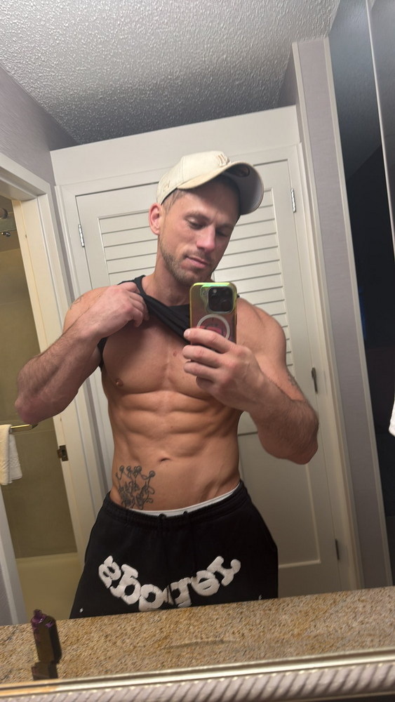 Roman Todd